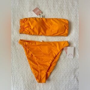 Brand new dippin daisy’s bikini!